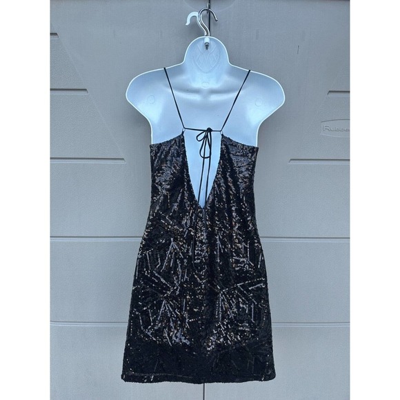 Dress The Population Cosmopolitan Kimberly Sleeveless Sequin Shift Dress Size S - Picture 10 of 11